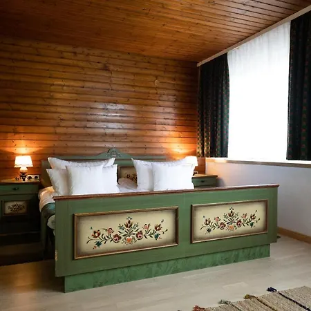 Hotel Zum See, Titisee Zewnętrze zdjęcie