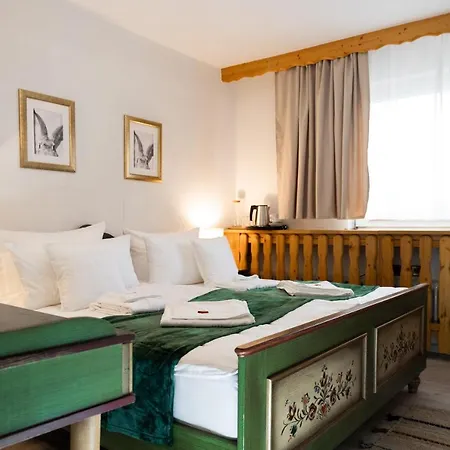 Hotel Zum See, Titisee Zewnętrze zdjęcie
