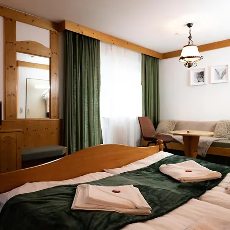 Hotel Zum See, Titisee Zewnętrze zdjęcie