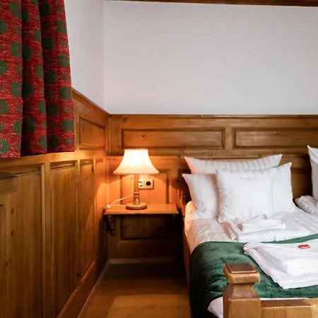 Hotel Zum See, Titisee Zewnętrze zdjęcie