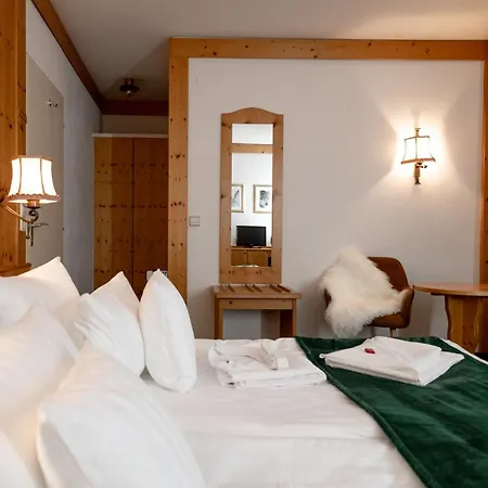 Hotel Zum See, Titisee Zewnętrze zdjęcie