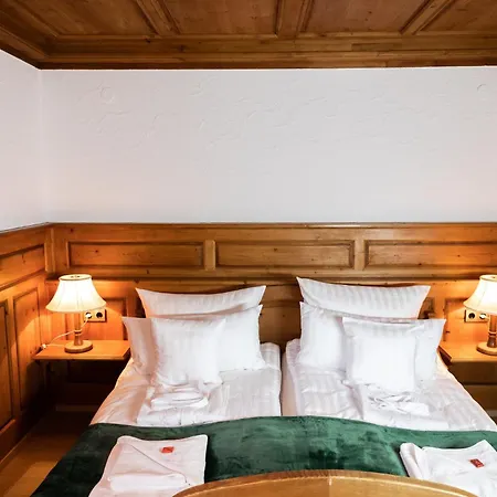 Hotel Zum See, Titisee Zewnętrze zdjęcie